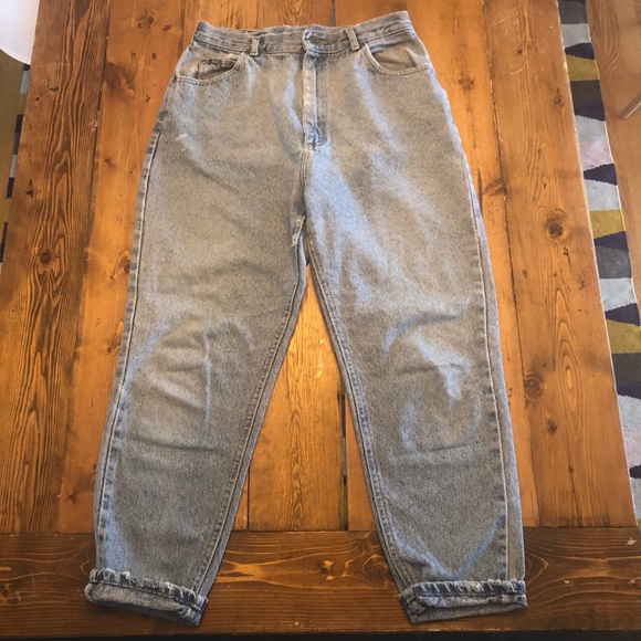Distressed Vintage Lee Mom Jeans - Picture 1 of 4